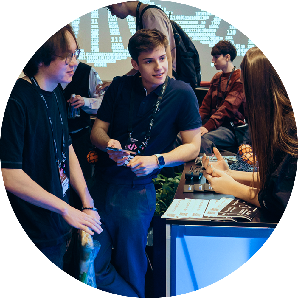 Кибербезопасность, Data Science и бизнес-анализ в большом банке: о чем говорили на Техновечере Газпромбанк.Тех